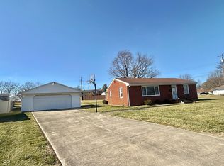 804 S Main St, Brownstown, IN 47220