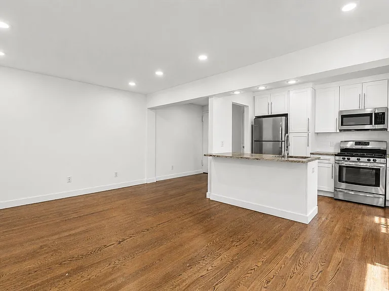 2205 N Central Rd #3C — Photo 1