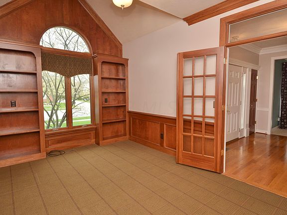 4th image of 8250 Amberleigh Way