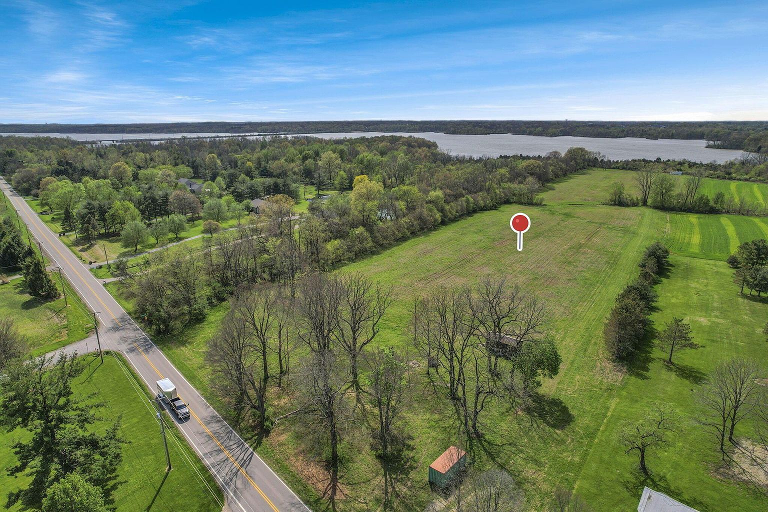 Listing photo 5 for 1476 Africa Rd