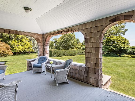 4th image of 31 Hedges Ln