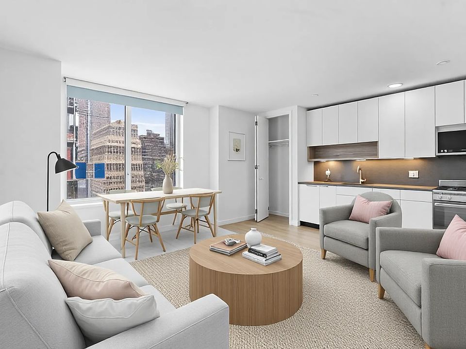 1st image of 70 W 37th St #Penthouse 24
