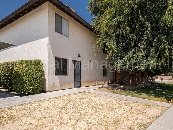 2nd image of 5801 Nogal Ave APT C