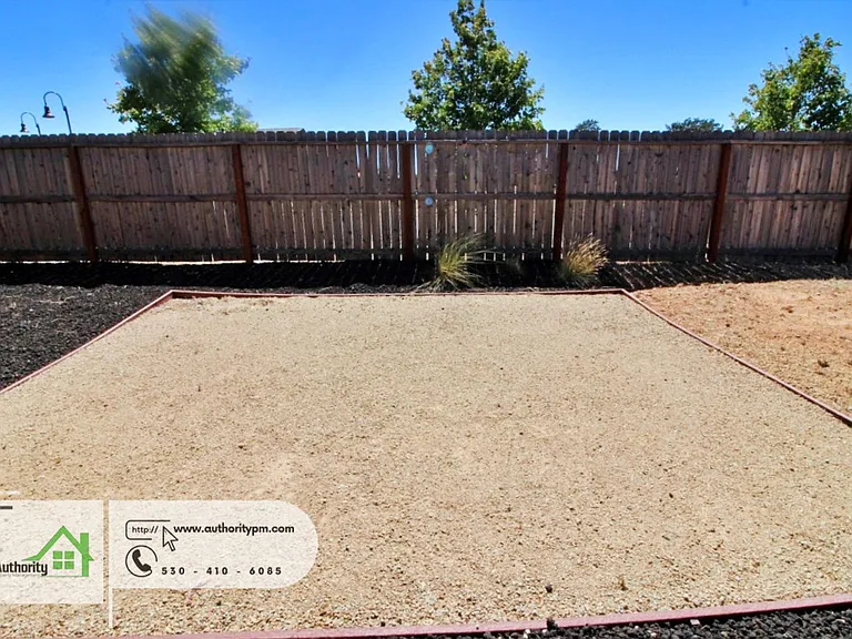 4624 Pleasant Hills Dr — Photo 30