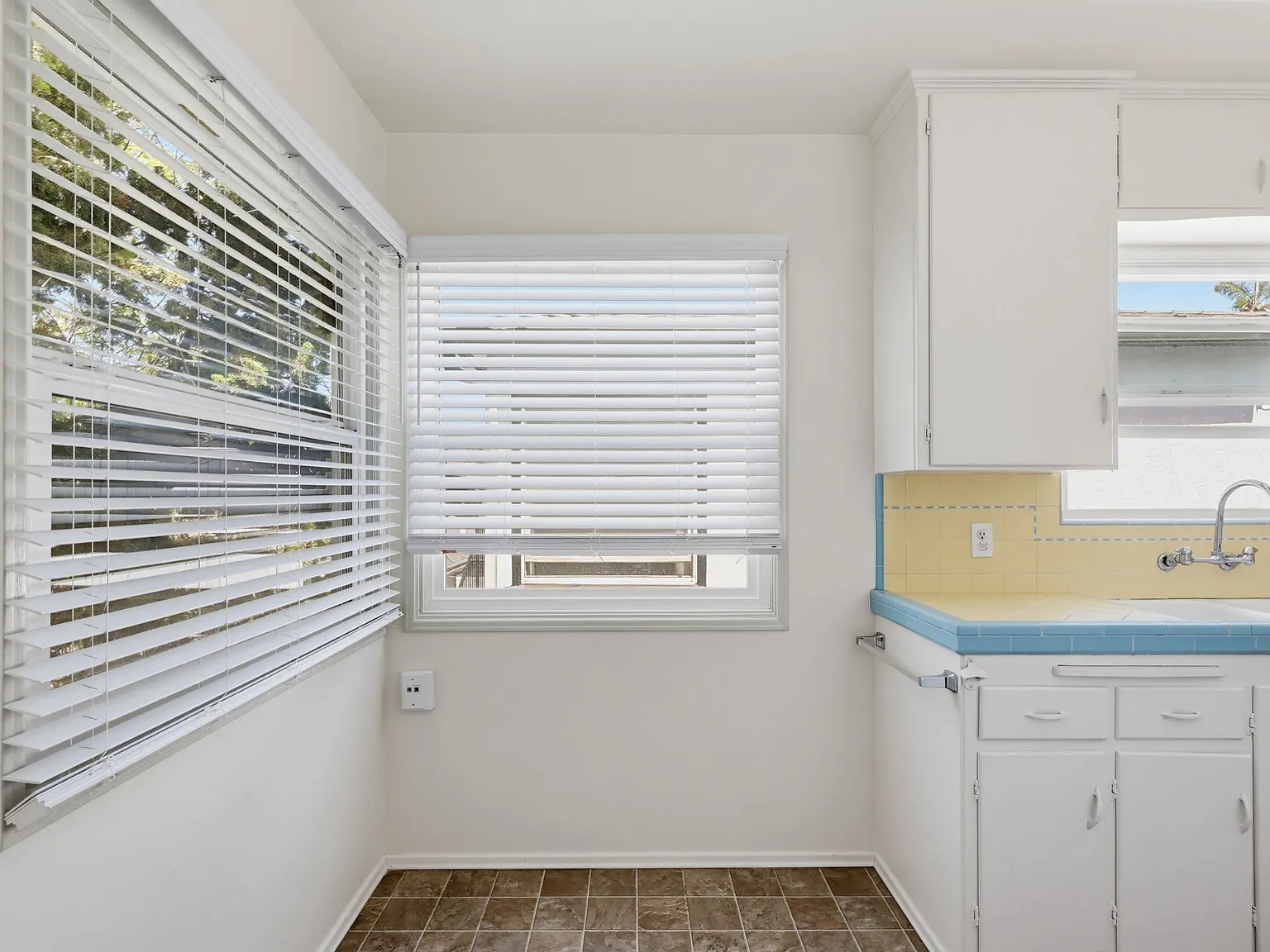 4449 Dawson Avenue - 1 — Photo 3