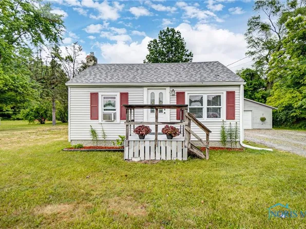 6005 Berkey Southern Rd, Whitehouse, OH 43571
