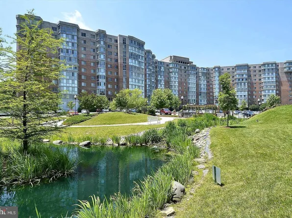 3100 N Leisure World Blvd APT 506, Silver Spring, MD 20906