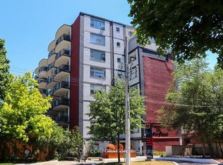 25 Bedford Rd #601, Toronto, ON M5R 2K1