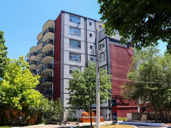25 Bedford Rd #205, Toronto, ON M5R 2K1