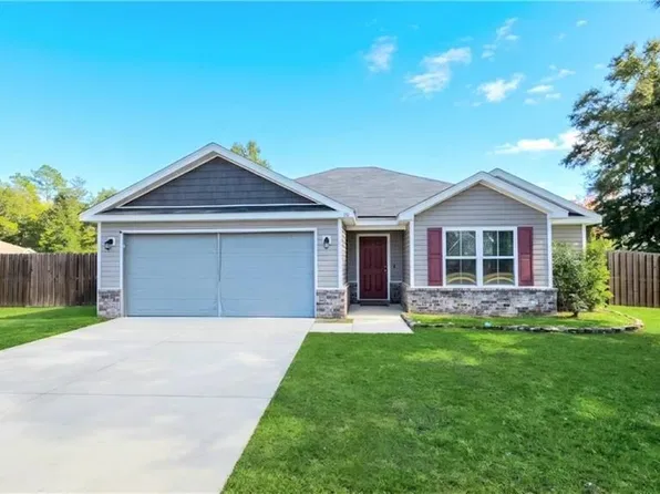 506 Sweet Cherry Ln, Springfield, GA 31329