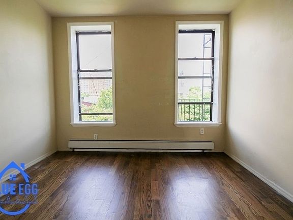 3rd image of 851 Lafayette Ave #2AA