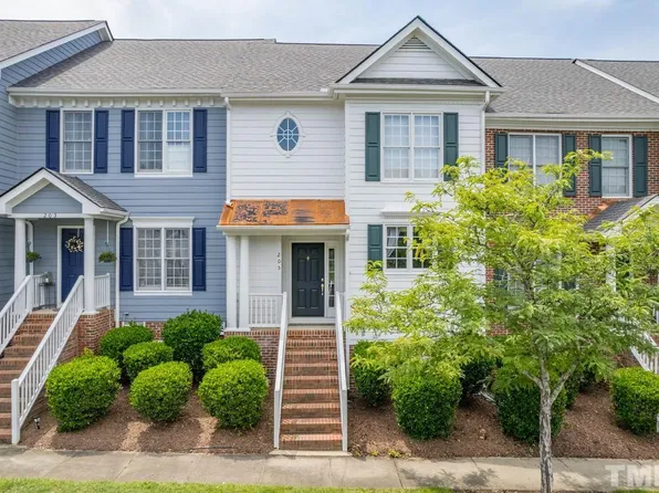 205 Madison Grove Pl, Cary, NC 27519