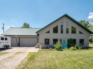 8936 Albers Rd, Lebanon, IL 62254