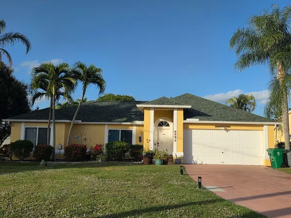 2398 SE Charleston Drive, Port St Lucie, FL 34952