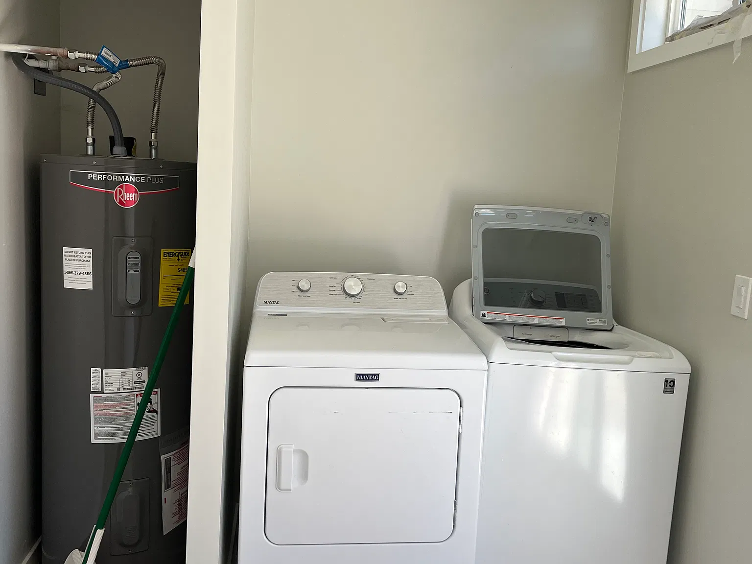 2 bed, 840 sqft, $1,650 — Photo 4