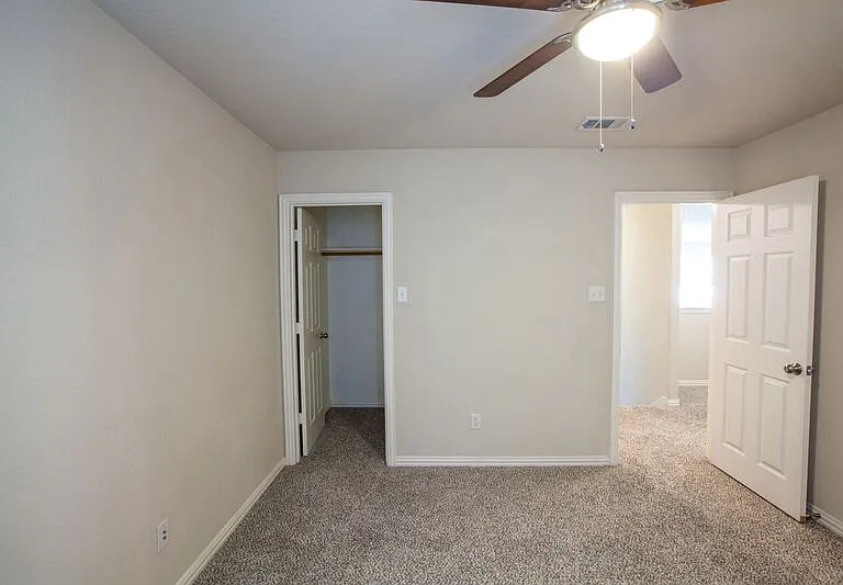 2805 Gooseberry Dr — Photo 31