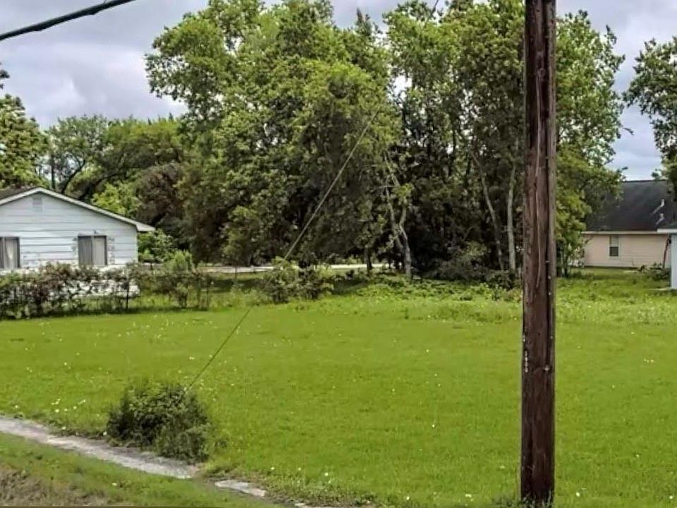 1st image of 9803 Signet St