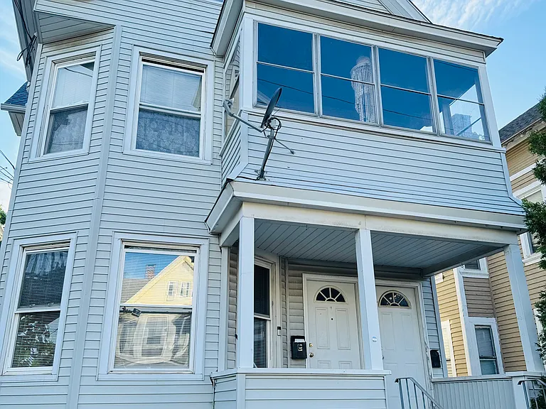 122 Atwater St #1 — Photo 1