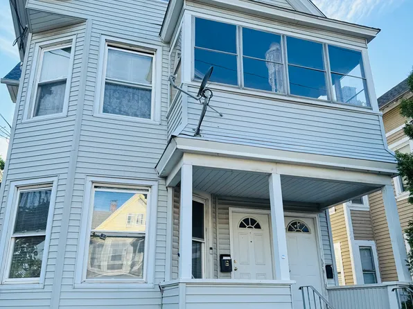 122 Atwater St #1, New Haven, CT 06513