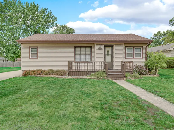 329 Cleveland Ave, New Chicago, IN 46342