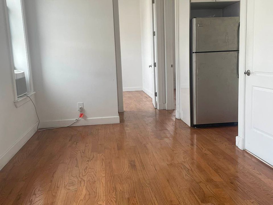 1st image of 313 Knickerbocker Ave #8