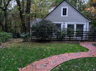 708 Greenwood Rd #A, Chapel Hill, NC 27514