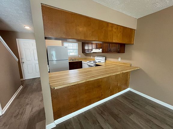 2nd image of 6913 Cherry St APT W