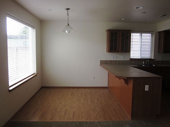 4th image of 9132 2nd Pl SE