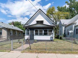 1025 12th Ave, Rock Island, IL