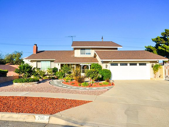 3rd image of 7611 Adelanto Dr
