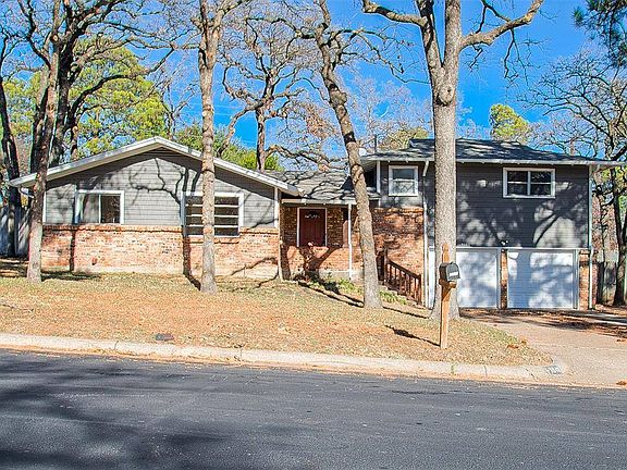 2nd image of 1048 Barbara Ann Dr