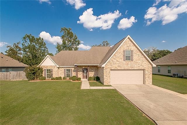 1st image of 44074 Sterling Dr