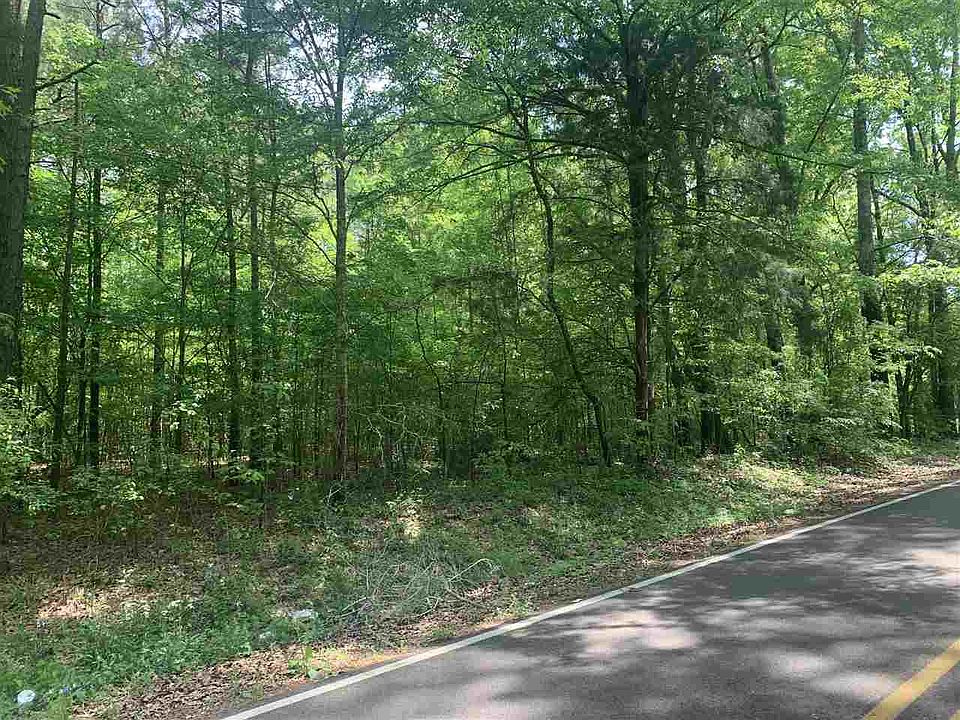 2nd image of 5595 Jackson Raymond Rd