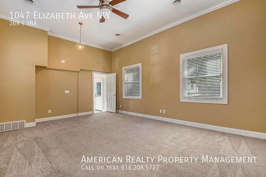 3 bed, 2.5 bath, 1500 sqft, $1,950 — Photo 4