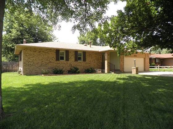 1st image of 3313 Nutmeg Ln