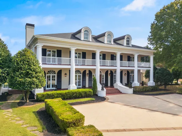 7900 Thunder Farms Trl, Ooltewah, TN 37363