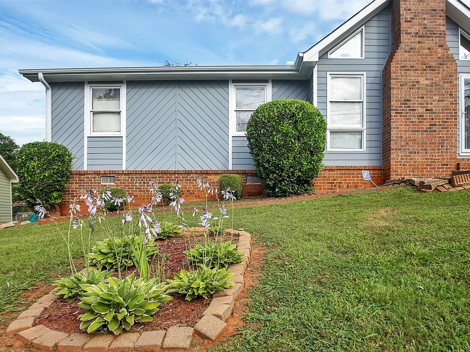 1st image of 2073 Marbut Ln