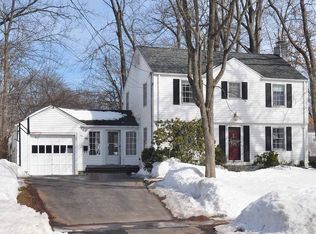 36 Seneca Rd, West Hartford, CT 06117