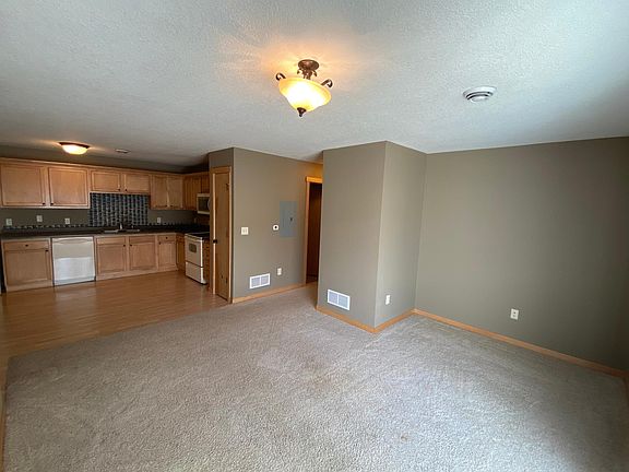 2nd image of 1233 Hidden Ln APT 3