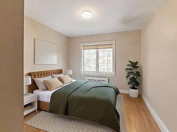 4th image of 1117 Lafayette Ave #3B
