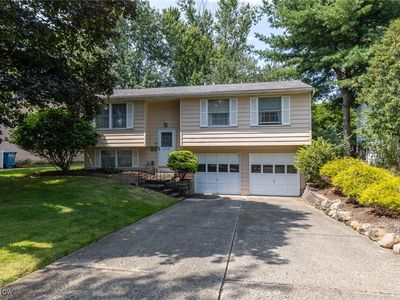 444 Suzanne Dr, Kent, OH, 44240