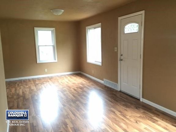 Very spacious LR area