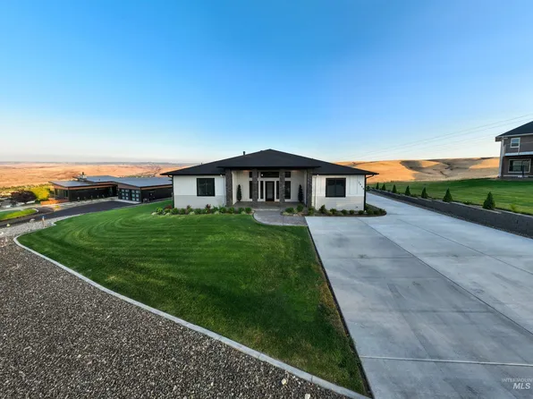 2968 Dove Dr, Clarkston, WA 99403