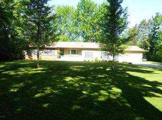 2037 Horton Rd, Muskegon, MI 49445