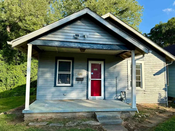 616 May Ct, Ashland, KY 41101