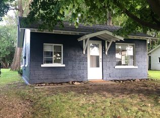 866 S Lakeside Dr, Michigan Center, MI 49254