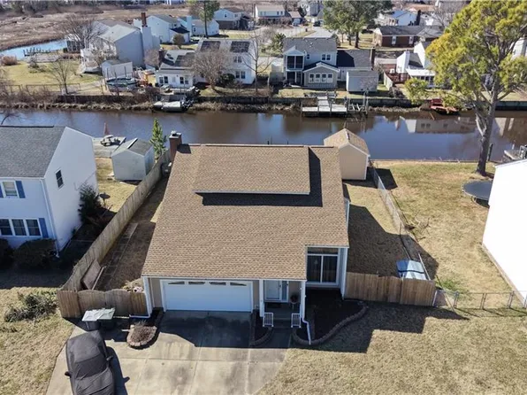 10 Zilber Ct, Hampton, VA 23669