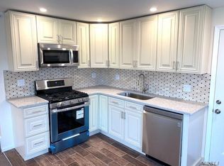 515 Lincoln Blvd, Long Beach, NY 11561