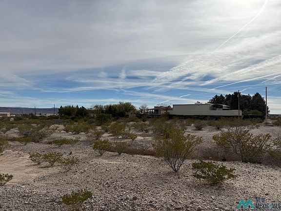 3rd image of 603 Pinto Ln