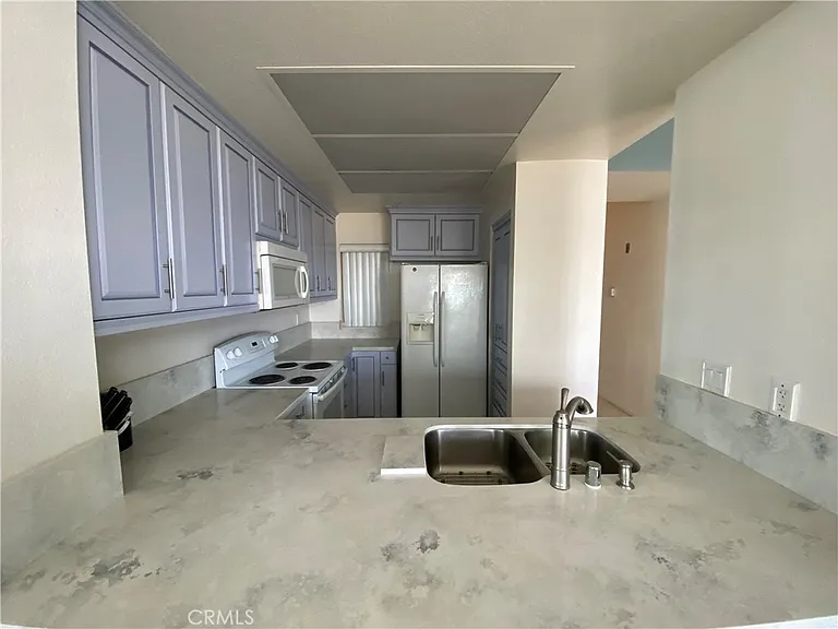 1200 Pacific Coast Hwy — Photo 14